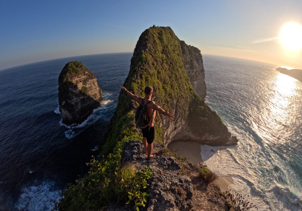 Klippenlandschaft in Indonesien