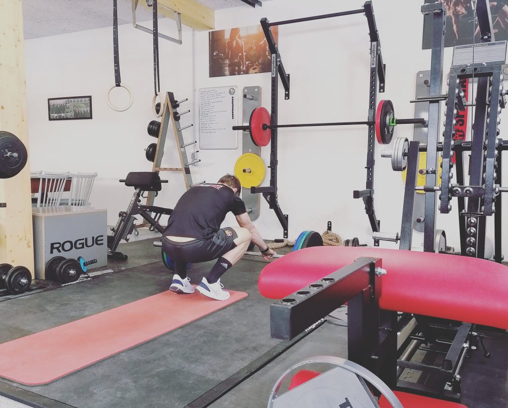 Samuel Lehner beim Krafttraining