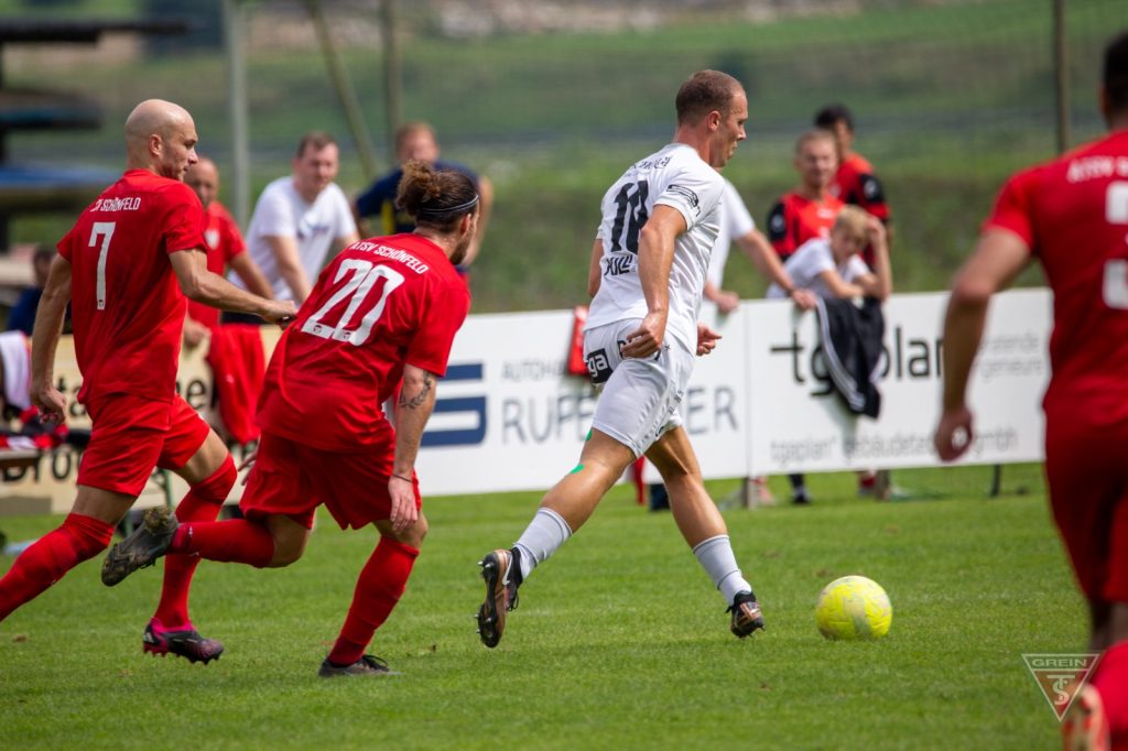 Samuel Lehner bei einem Fußballspiel