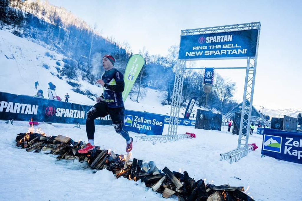 Samuel Lehner bei einem Hindernislauf (Spartan Race)